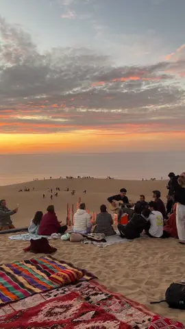 I want to experience this every night of my life #fyp #fy #morocco #morocco🇲🇦 #desert #sandsurfing #taghazout #sunset #sunsetlover #beach #vacation #dune #timlaline 