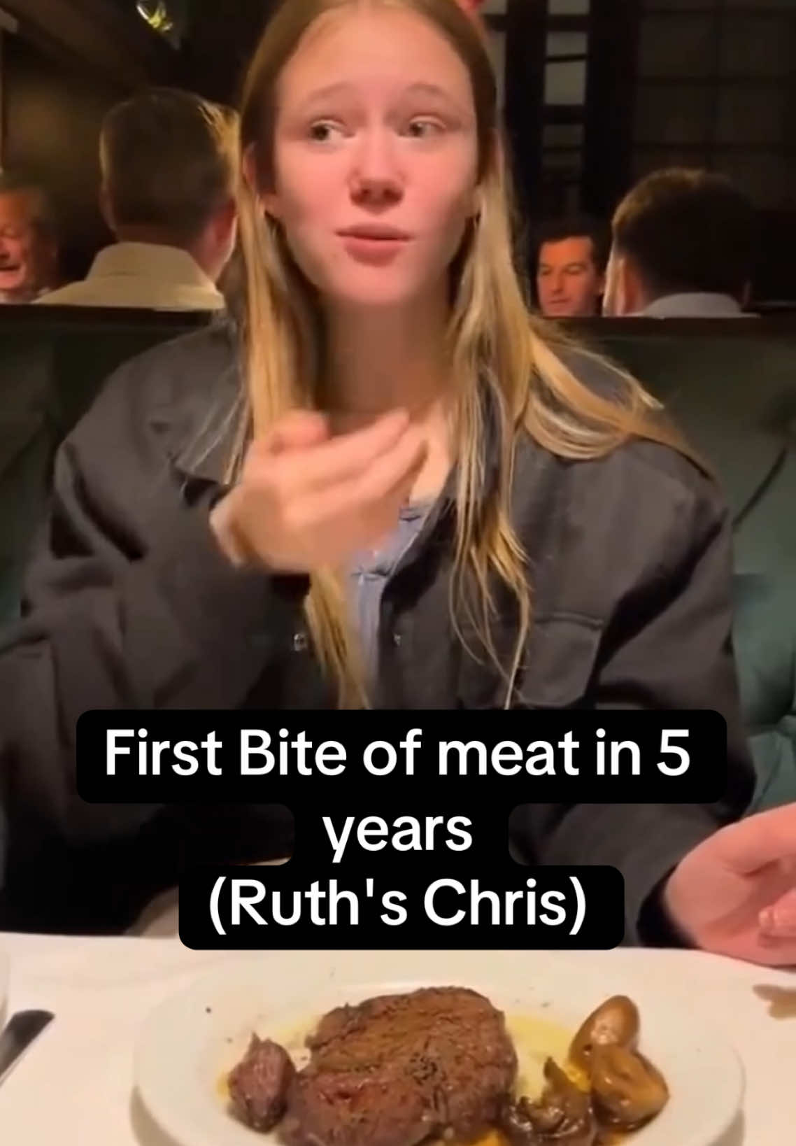 Vegetarians Eating Meat For The First Time In Years 😳 #vegetarians #vegetarian #meat #priceless #eating #food #Foodie #reaction #funny #fyp 