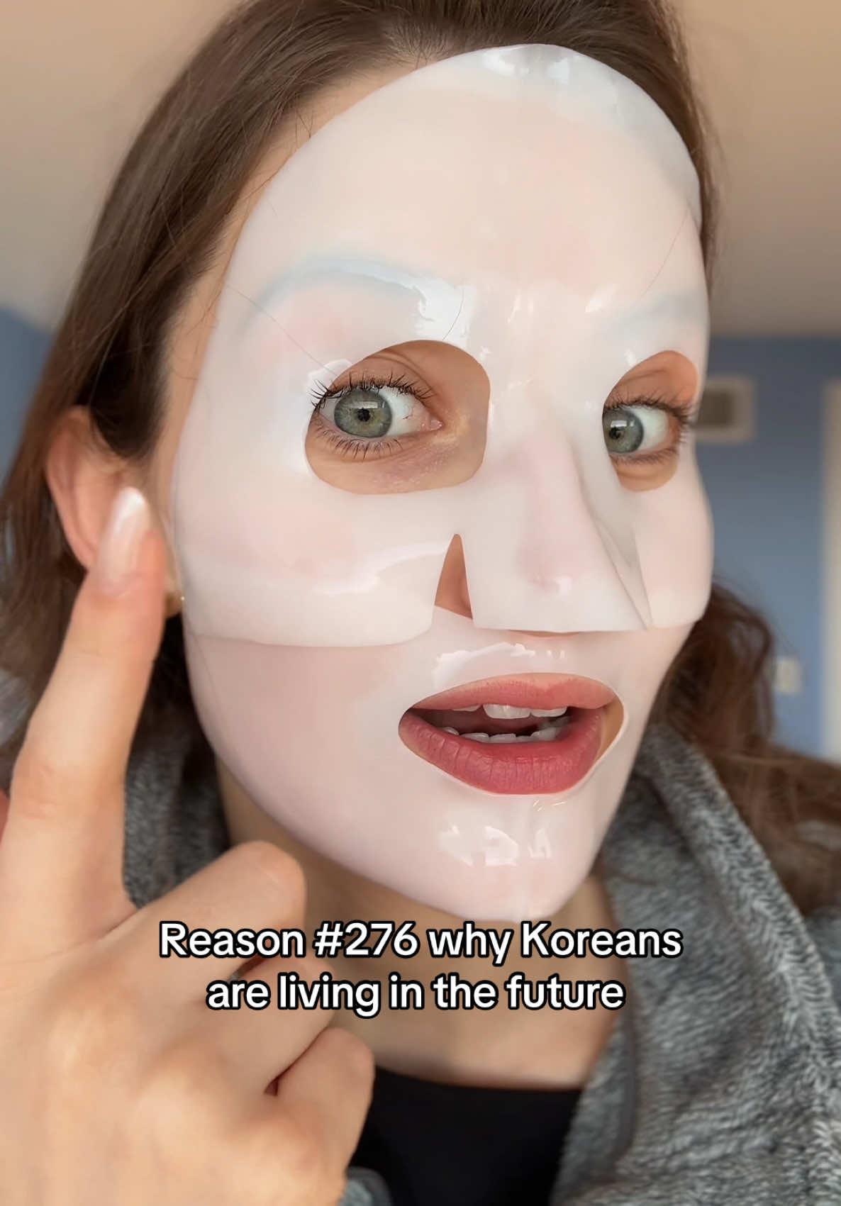 snail mucin in hydrogel mask form? #cosrxpartner this mask by @COSRX Official is so incredible for hydrating, soothing, and brightening your skin from the inside out! #AD #COSRX #MirrorSkin #GlassSkin #Snailmucin #SnailHydrogelMask #OvernightMask #FaceMask #Kbeauty