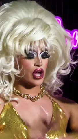 Ozempic Queen!? 😱 #Ozempic #Homegirlhotline #Podcast 