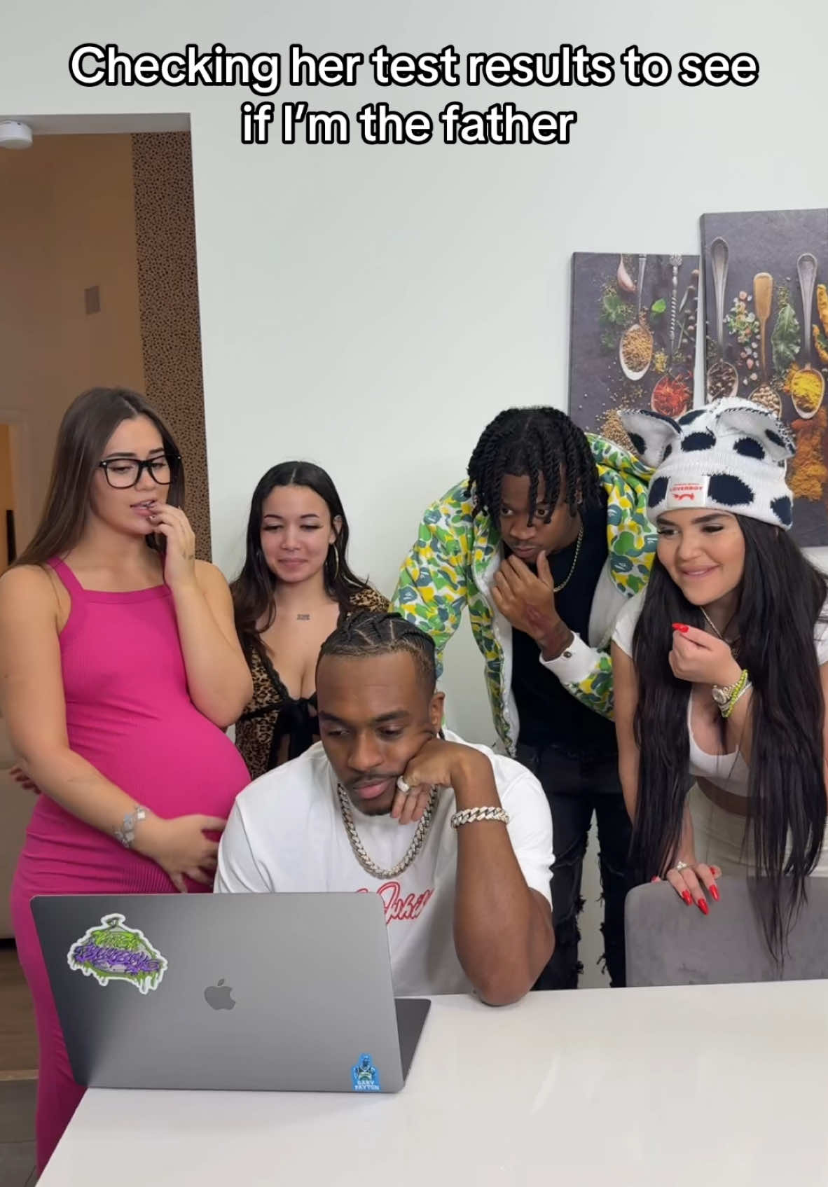 I knew it! @JadeTeen @Victoryaxo @Scoop Tcq @lil.dernnn💗 