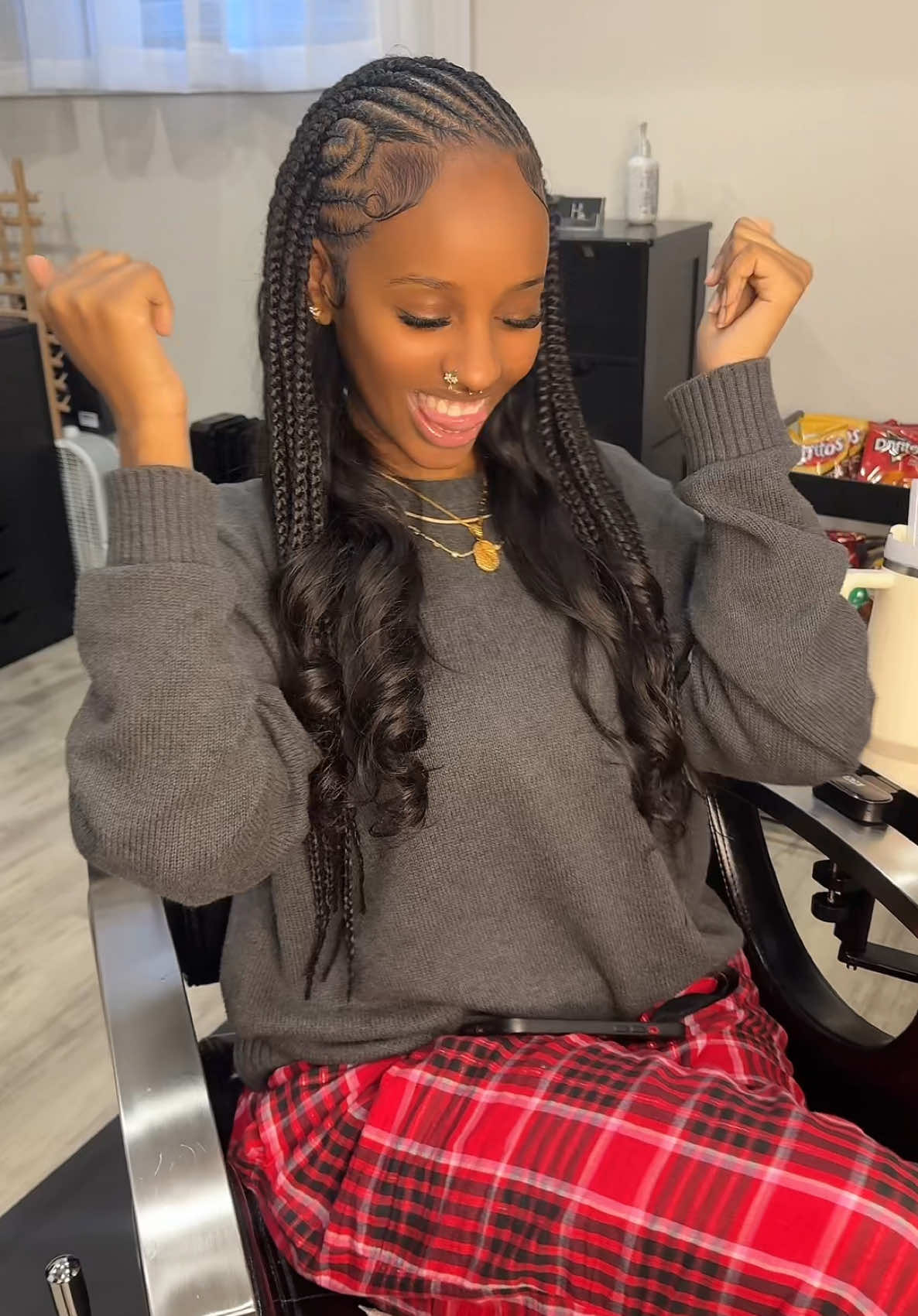 my fav client back in my chair 🥵 #minneapolisstylist #mnbraider #mnhair #hair #hairstyles #hairtransformation #hairstyling #braidstyles #braiders #braidedhairstyles #minnesota #explorepage #minnesotabraider  