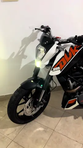 #fyp #parati #motos #foryo #fyppppppppppppppppppppppp #duke200 #ktm 
