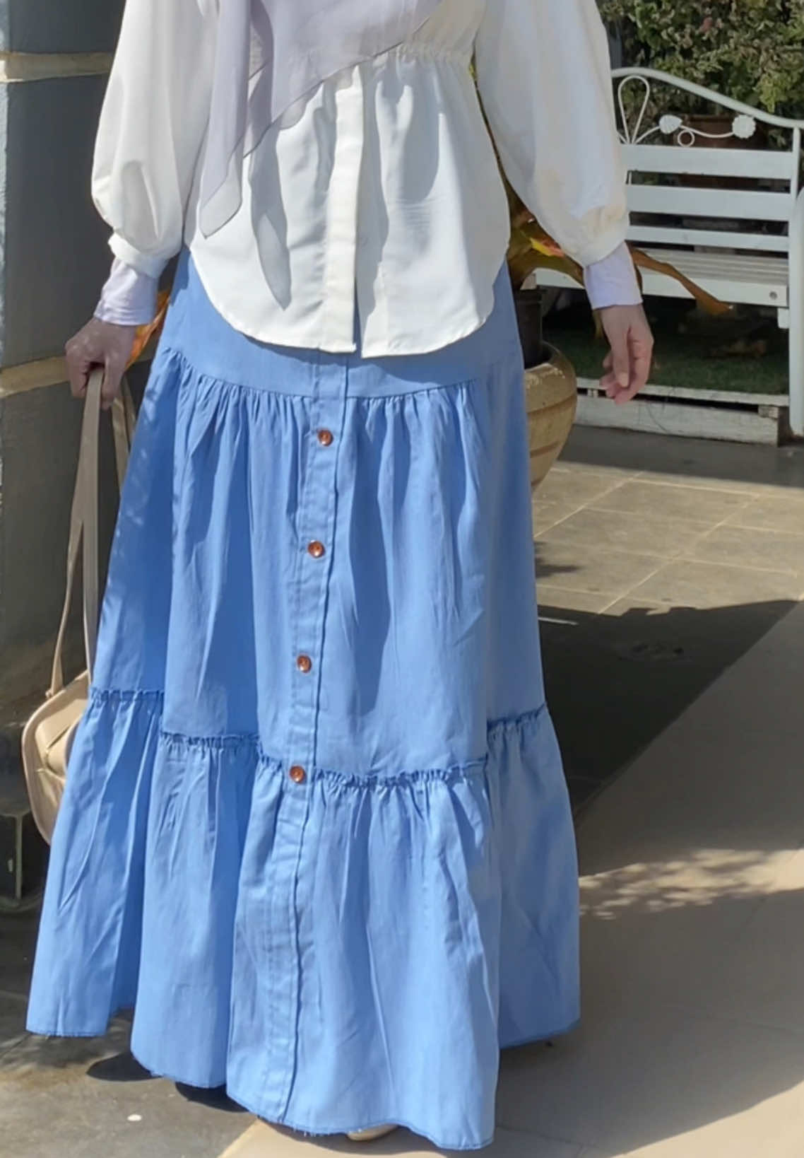 Denim skirt >>