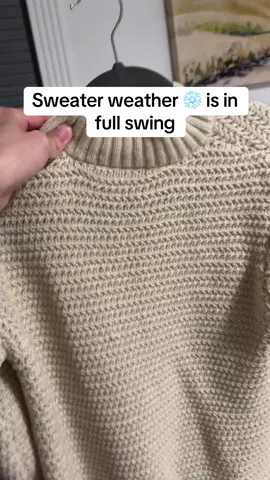Knitted sweater for your girl. #sweaters #sweaterseason #sweaterstyle #giftsforher #giftideasforher 