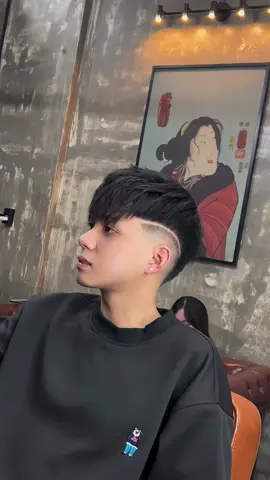 Layer “Phố”   #tócnamđẹp #biếnhìnhcựcngầu #layer #xuhuong #xuhuong #noahhairstudio #hue  #anthuyen🗽 