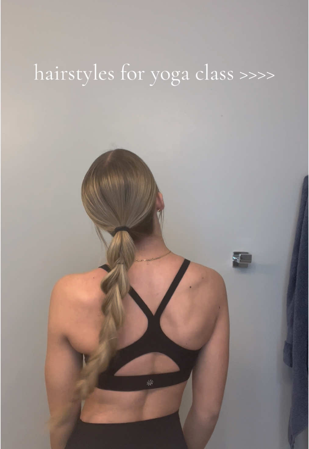 my fav part about goinb go a class is getting to do my hair #yogahairstyle #yoga #gymhairstyle #hairstyle #hairtutorial #getreadywithme #gymhair #yogalover 