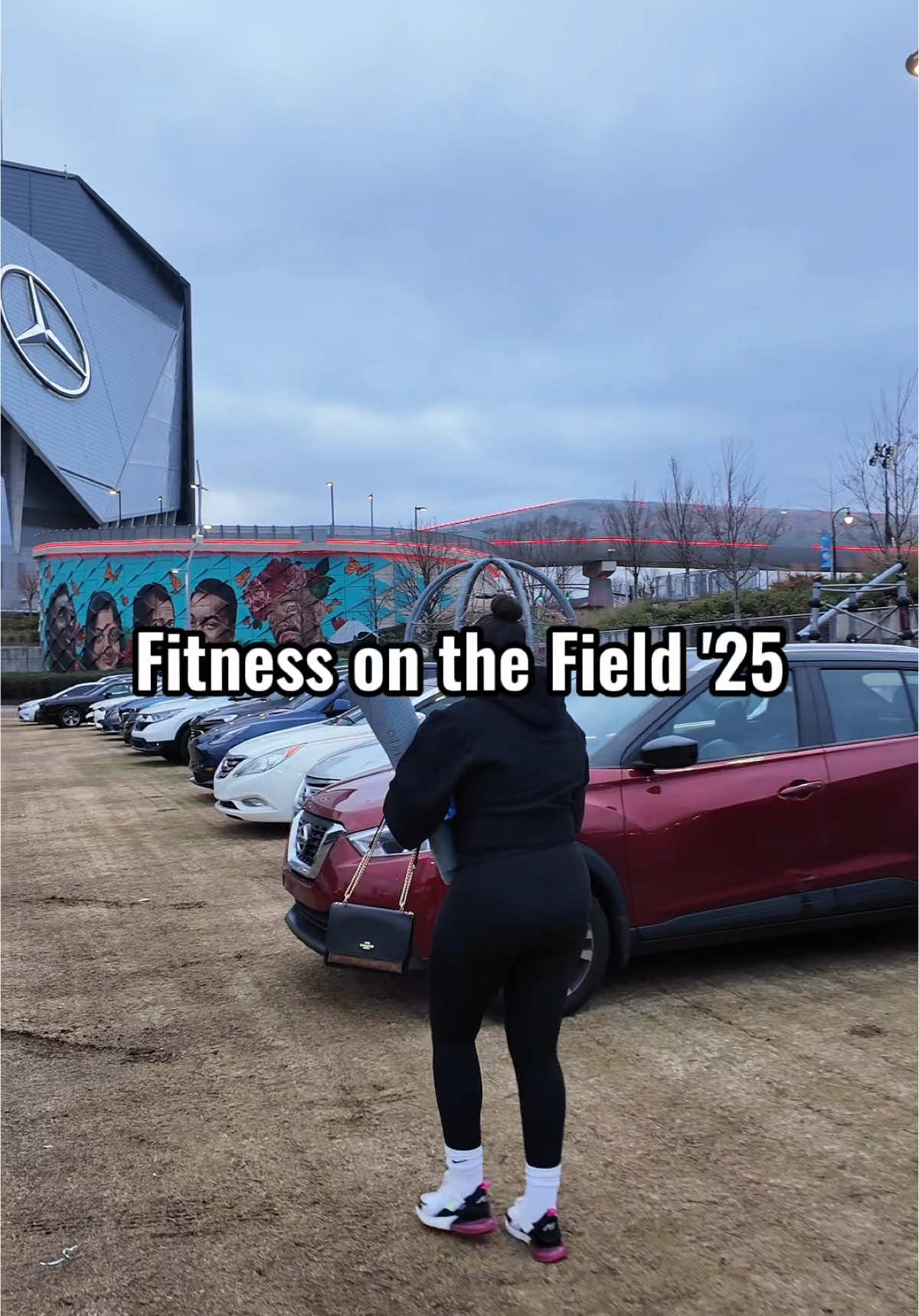 Fitness on the field with @Atlanta’s Backyard🧡 #thingstodoinatl #atlanta #exploreatl #atl #atlfitness  