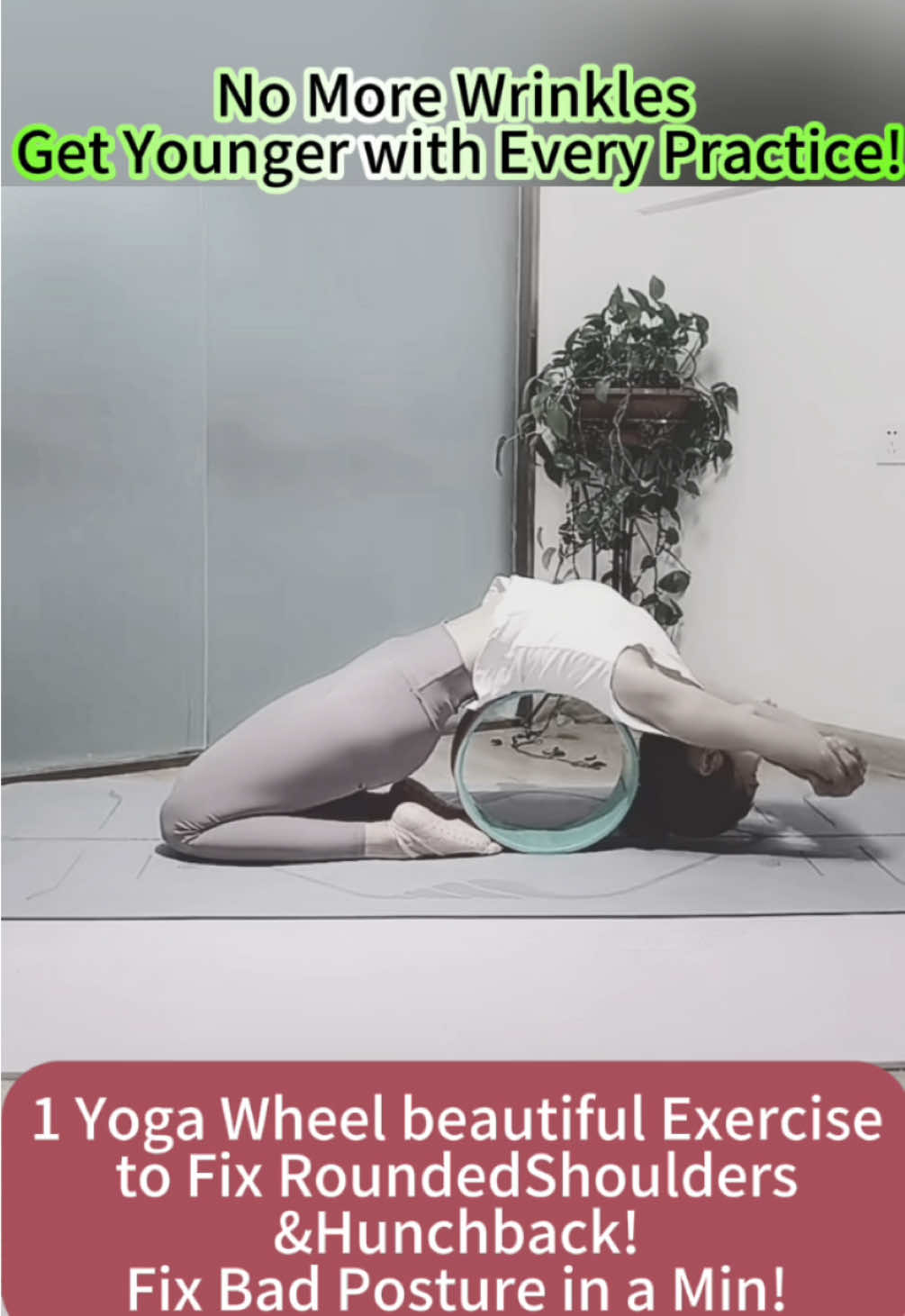 1 Yoga Wheel Exercise to Fix Rounded Shoulders & Hunchback – Improve Posture in 1 Minute! #shorts #Yoga #FixPosture #YogaWheel #HunchbackCorrection