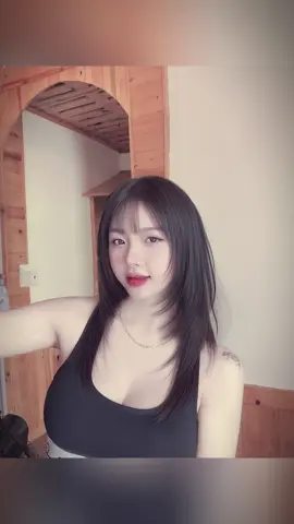 Em tên Yến xăm .... #xhtiktok #top #up #abcxyz #xyzbca 