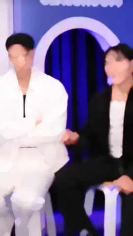 #သူငယ်ဂျင်းဆိုပြီး အကြည့်တွေက ထူးဆန်းလိုက်တာ ဖေပုရယ် blသာလုပ်လိုက်ပါတော့#skynani #sky wongravee#nani hirunkit#fyp ##CapCut 