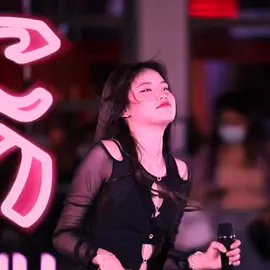 PiXXiE - OK นะคะ+มะลึกกึ๊กกึ๋ยย์ (Cover) @ Lit โด้ (Mabelz Focus)#foryou #foryoupage #lyricsvideo #fyppp #mizi #fyp #trendtiktok #mizimyanmar #thai