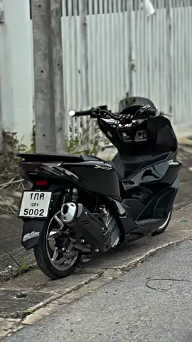 เมื่อไรจะมีท่อสวยๆใส่🥺 #ไฟรุ้งจําง่าย🌈 #ไฟรุ้ง🌈 #pcxthailand #ล้อcnc #pcx160 #pcxดําดุ🖤 #pcxดิวะ #ฟีดดดシ 