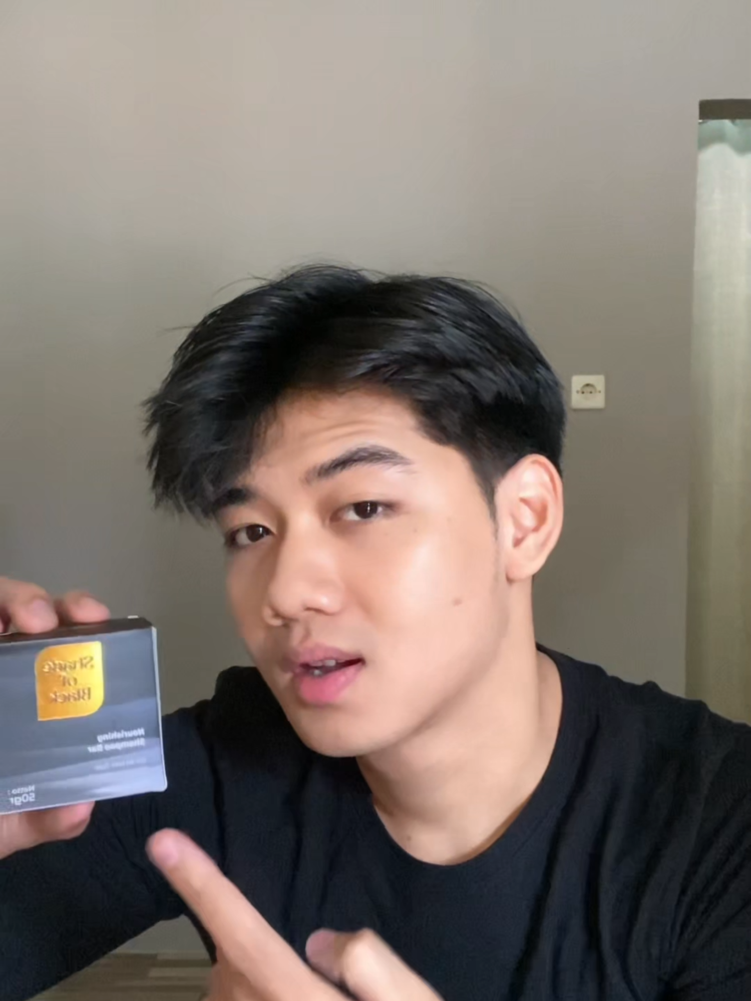 Ingin rambut yang lebih tebal, kuat, dan sehat? Dengan Shade of Black, setiap helai rambutmu bakal jadi lebih kuat dan penuh volume. Rasakan perbedaannya, karena rambut sehat adalah kunci penampilan yang maksimal! 💥 #RambutKuat #ShadeOfBlack #RambutSehat #TebalDanKuat #PerawatanOptimal#ShadeOfBlack #perawatanrambut #RambutSehat #localproduct