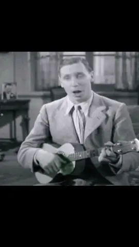 When I’m cleaning windows 🪟 🧼 #georgeformby #whenimcleaningwindows #fyp #1930s #fyp #british 