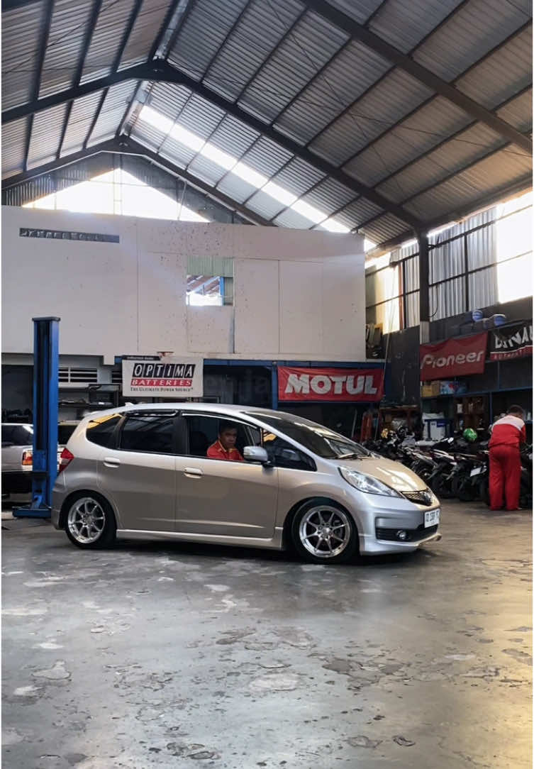 God plan 🐨✨✨ #honda #jazz #fit #ge8 #jdm #jazzindonesia #fyp #jogja #jazznusantara 