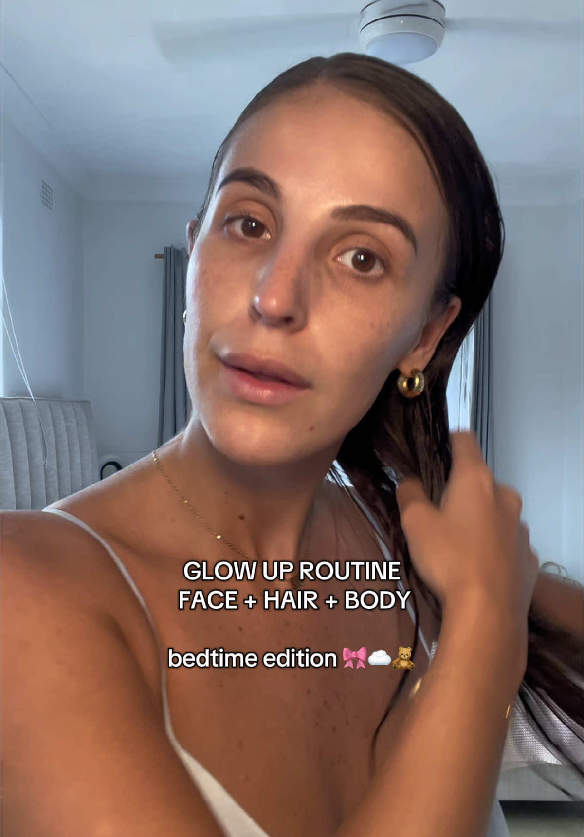 My bedtime routine for glowing hair, skin and body 🎀☁️🧸🌟 #GlowUp #2025 #glowuptips #glowingskin #silkysmooth #skincareroutine #SelfCare 