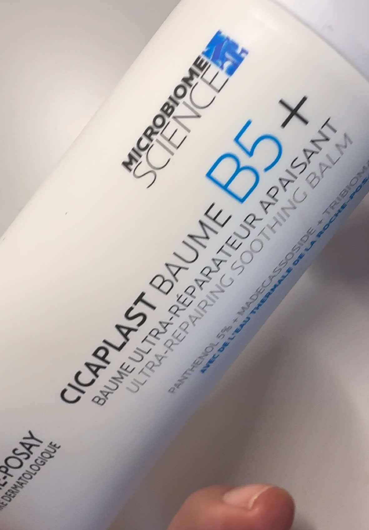 @La Roche-Posay cicaplast baume💙 #skincare #larocheposay #SelfCare 