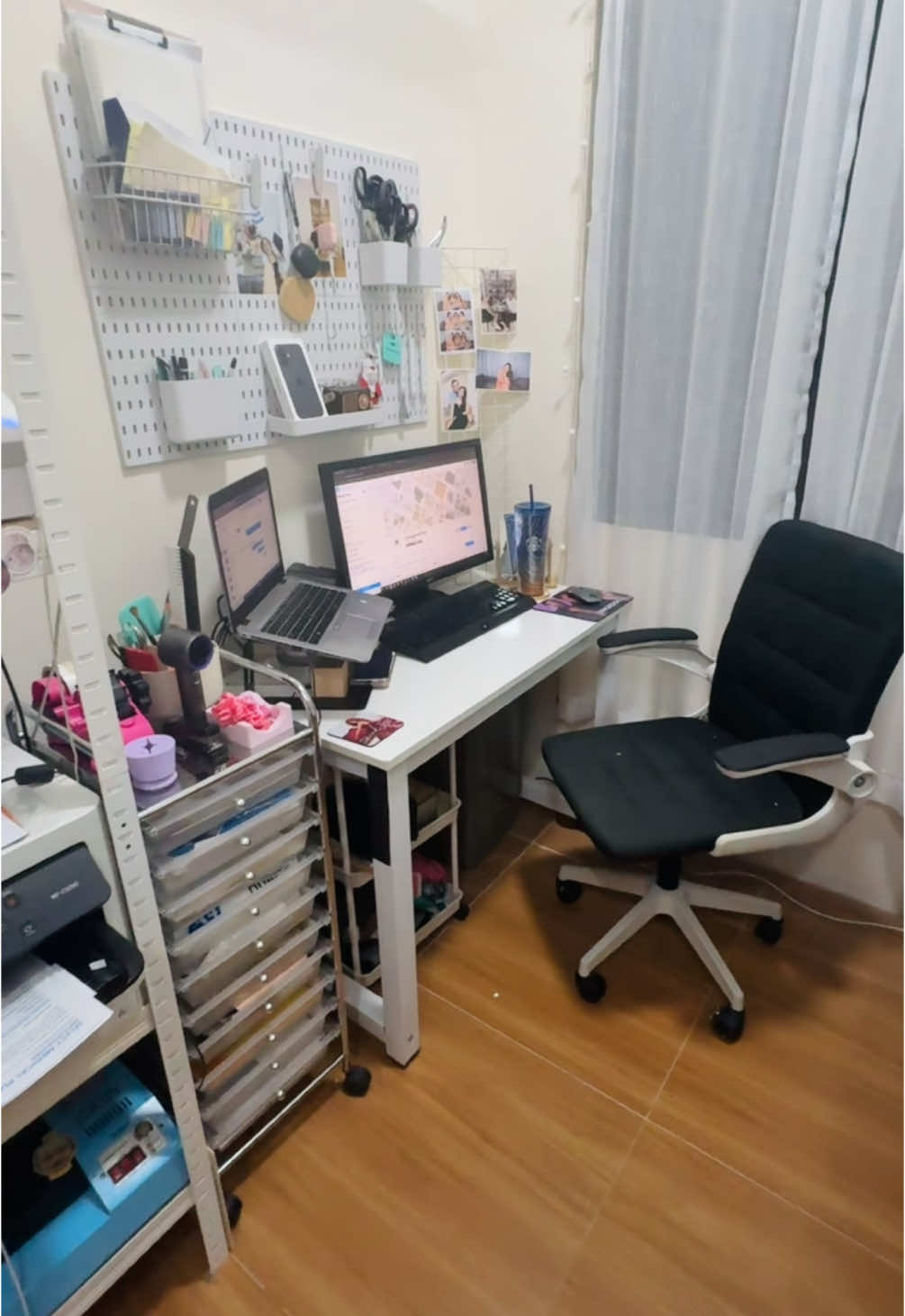 New year, new set-up! 🤍 More orders sa atin! 🙏 #craftroom #csdesignandprint #CustomGifts #businessowner #fyp #souvenirs #printingbusiness 