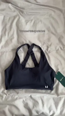 Fitness girlies I have to put you on this sports bra!  For starters it’s gorgeous, but it’s high support, has adjustable straps, is high quality AND all this for only £12.99!  Definitely the best purchase I have made in a long time! @myprotein  #fyp #haul #Fitness