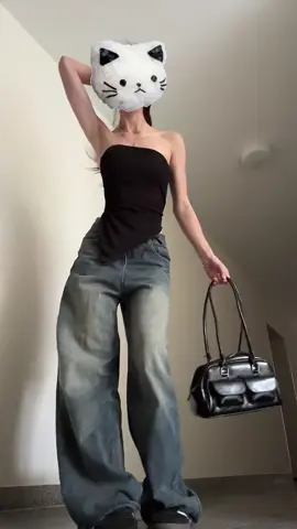 Happy Tuesday #fyp #fashioninspo #winterfashion #OOTD #viral 