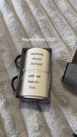 Corred insensatas 😳🤍 #novia #novia2025 #boda #bride #bridetobe #regalooriginal #regaloscreativos #regaloboda #CristinaOria #bodas #bridesmaid #paratiiiiiiiiiiiiiiiiiiiiiiiiiiiiiii 