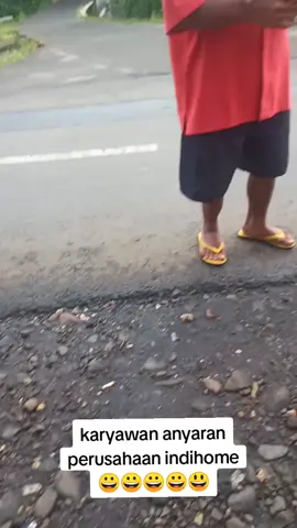 tak manglo tang wifi tak nyaman petugassah anyar😃😃😃😃😃#fyppetugaskocak😃😃😃😃😃