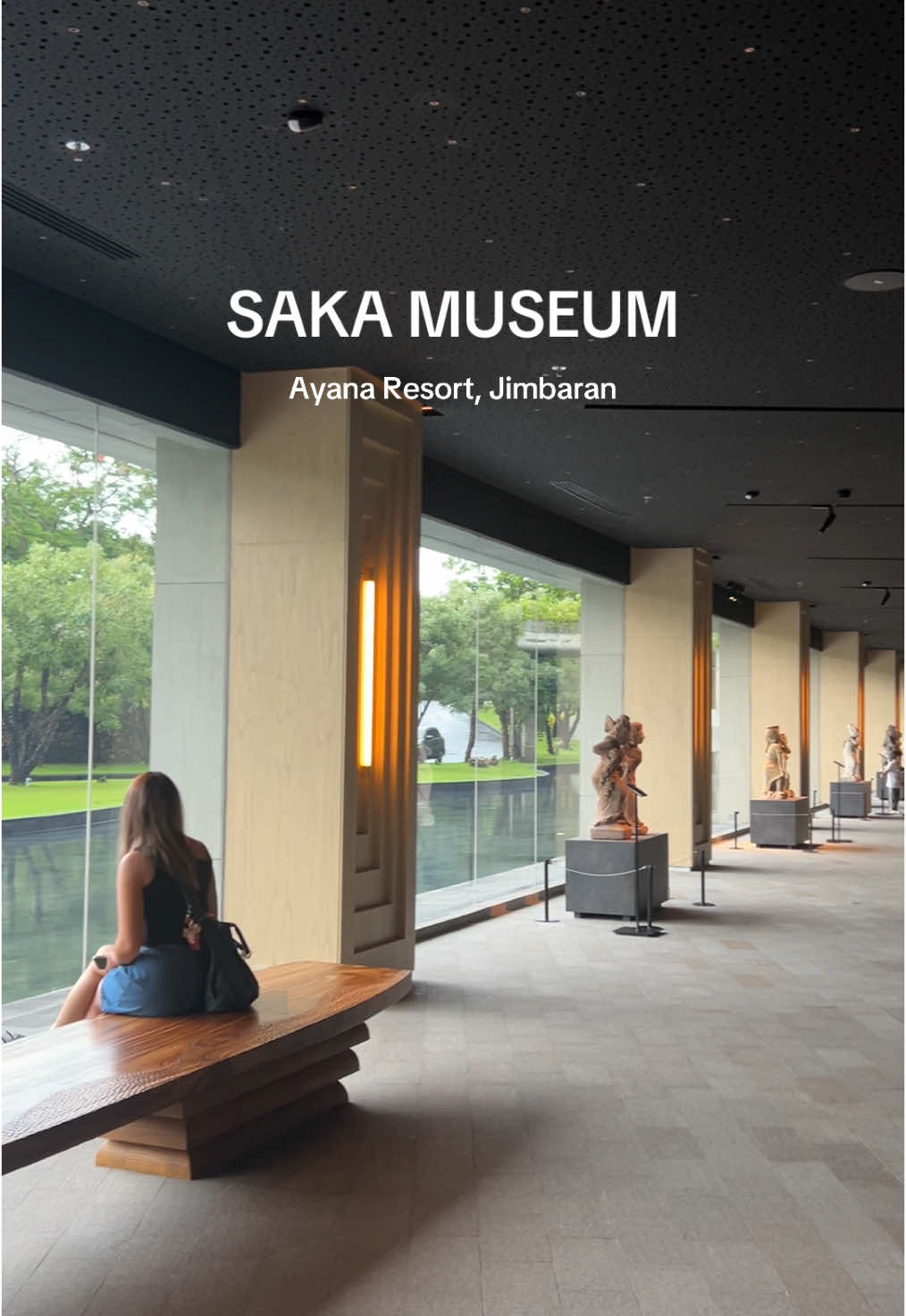 Saka Museum Bali🧺💨 —interested with the architecture in the first place, ended up amazed with how they introduce balinese culture in a modern, aesthetic, and enjoyable narrative✨ #traveltiktok #museummoment #baliculture #balitravel #jimbaran #ogohogoh #fyp #foryoupage 