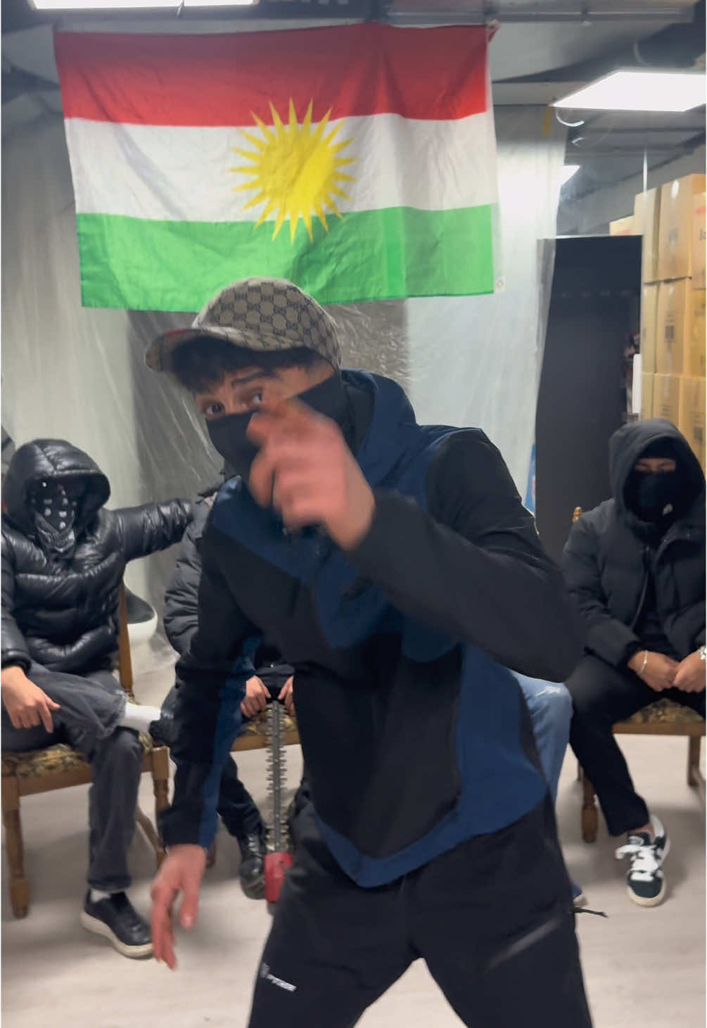 Bira es macht TACH TACH ! 🏴‍☠️2 #ozanbra #freestyle #rap #tachtach #xatar #haftbefehl #coup #fy #fyp #viral 