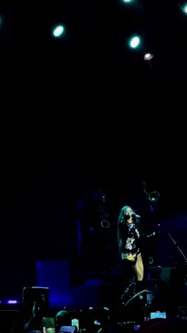 @Gloria Trevi   #envivo #gloriatrevi #noqueriaslastimarme  #trevilanders #trevifans #cancion #dolor #fyp #puebla #concierto 