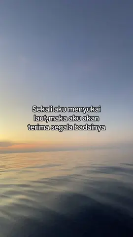 Tapi ini bukan tentang laut🙃#storypelaut #fyp #lewatberanda 