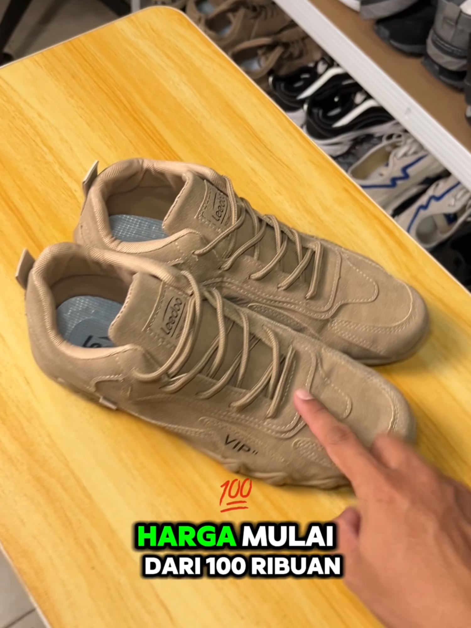 Sepatu kasual harian dari Leedoo #sepatukasual #sepatuharian #sepatupria #sepatuleedoo #sepatucowok