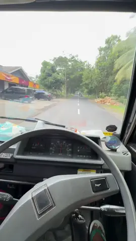 Slow . #l300 #l300_pickup #l300viral #fyp 