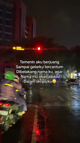 Semangat🙃 #fyp #kuliah #mahasiswa #mahasiswaakhir #skripsian #revisi #calonsarjana #wisuda2025 #sarjanateknik 