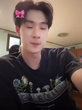 just tee being cute 🤏🏻💗 @tee_vtp  #fyp #fypシ #tee_vtp #gmmtvboys #dewtee #foryoupage #dew_jsu #iminadewtee 
