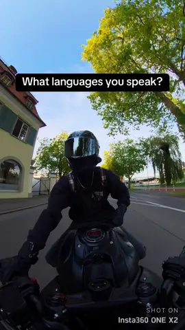 #motorcycle #motorrad #motorbike #bike #biker #bikerboy #bikergirl #fy #fyp #BookTok #booktokgirls #agv #bikersoftiktok #explore #biketok #sportbike #honda #yamaha #shadowscbr #gymrat #gym #maskedmen 