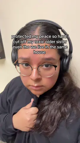 that damn narcissist, BOOOOOO! #fyp #fypシ #fypシ゚viral #sisters #latina #mexican #hispanic 