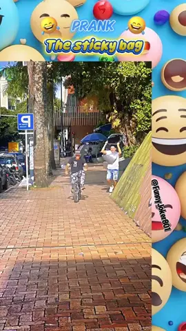 The sticky bag 😂 #funnyvideos #funny #funnytiktok #funnyprank #prankvideo #prankvideos #funnyprankvideos #funnymoments #fyp