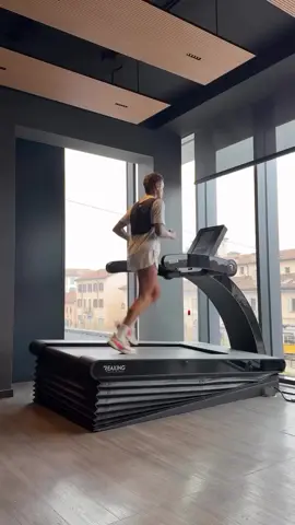 New Tech the Reaxing Treadmil at JukeFitnessEquipment.com. Treadmill is in “trail mode” preparing this runner for his long rigorous trail run.  . . . #jukefitnessequipment #trailrun #trailrunning #Running #runnerscommunity #reaxing #treadmills #treadmillworkouts #treadmillexercises 
