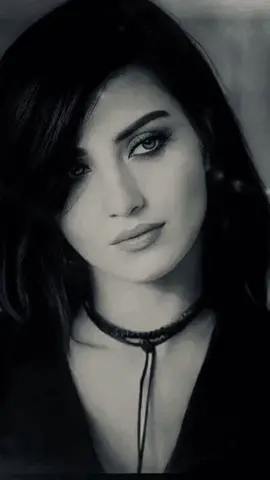 حتى في الحلم عندما أصل إلى اللحظة التي أكون فيها سعيداً أستيقظ... ! ضاحي-# الاهوازي-#بعيونهم # بس ياحلم؛ #CapCut  فراشــه مــورفو 🦋 مجرد________ذووووووق🎶🎵💞 