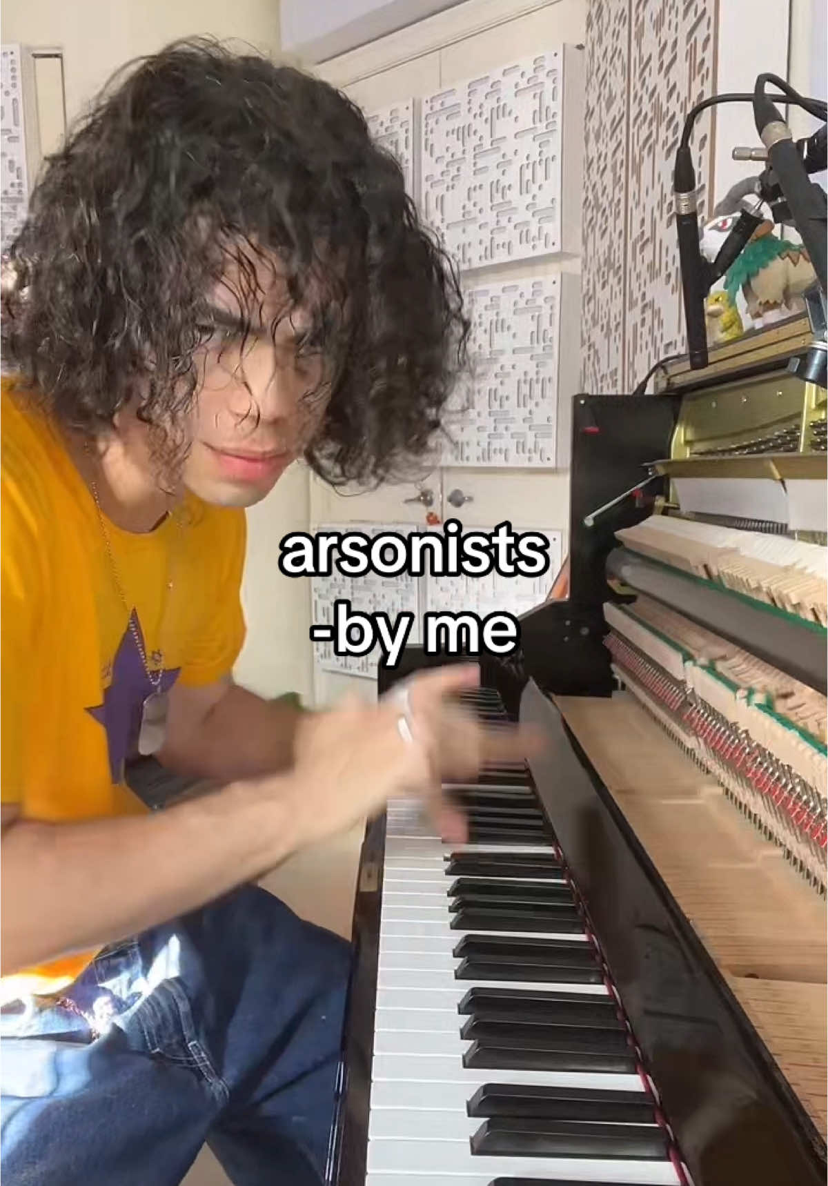 💥