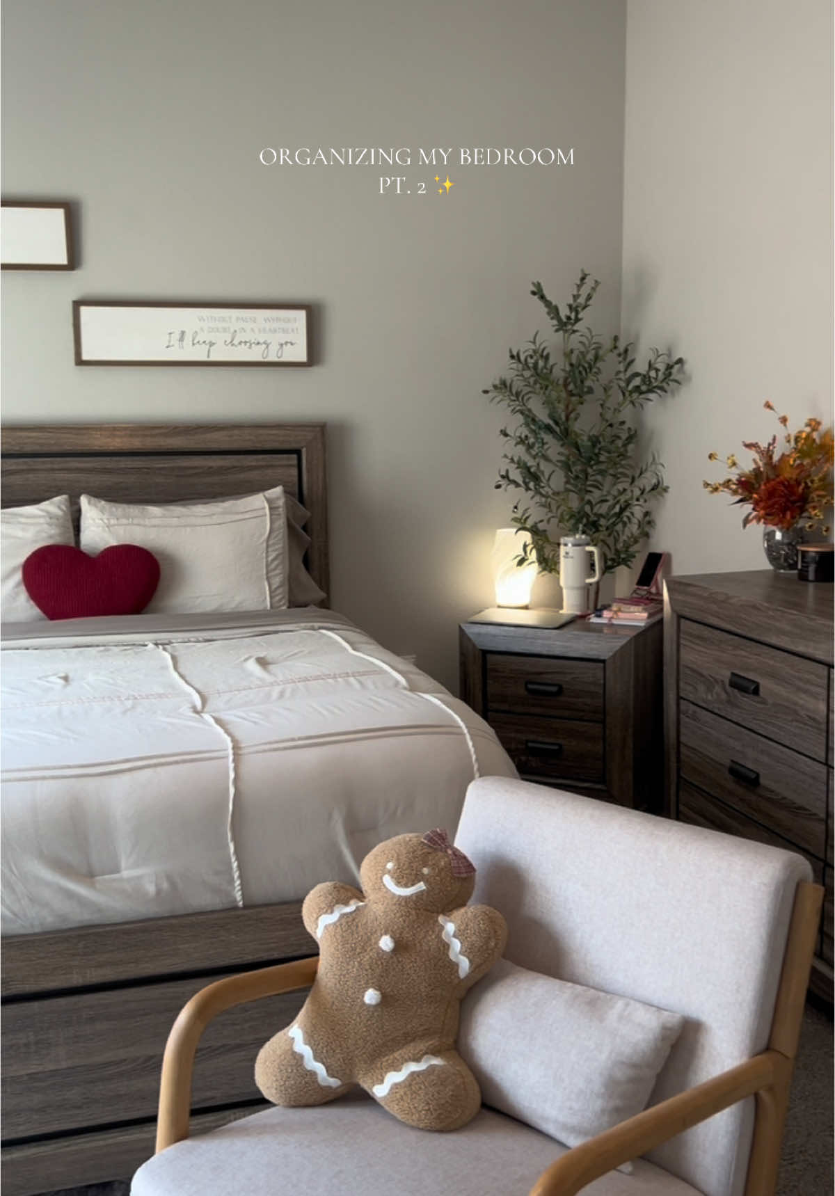 organizing my bedroom pt.2 🎀✨ #aesthetic #organization #organize #thatgirlaesthetic #bedroominspo #Home #thatgirl #satisfying #motivation #cleaning 