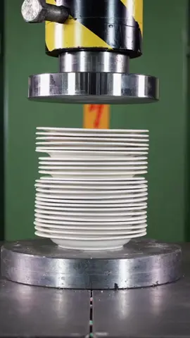 Satisfying and relaxing, see these and others on @HPC Official !!                                                                           #asmrsounds #asmrvideo #asmrfood #asmrtiktoks #satisfying #satisfyingvideo #amazing 