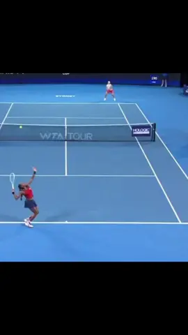 swerve bend that corner #gelo #tennis #edit @tu 