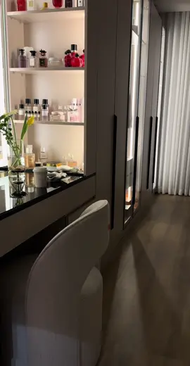 #ترندات_تيك_توك #ترند #الشعب_الصيني_ماله_حل😂😂 #كويت #اكسبلور #غرفه_نوم #غرفه #عطور 