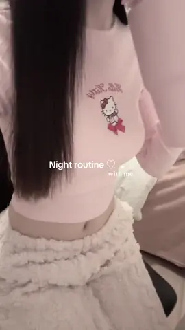 Hacía tiempo que no hacía un vídeo así. 🤍🎀 #nightroutine #parati #wonyoungism #wonyoungismyinspiration #kpopfyp #kpopstan #shoujogirl #coquette #coquetteaesthetic #dollette #paratiiiiiiiiiiiiiiiiiiiiiiiiiiiiiii #cleangirl #grwm #grwmroutine 