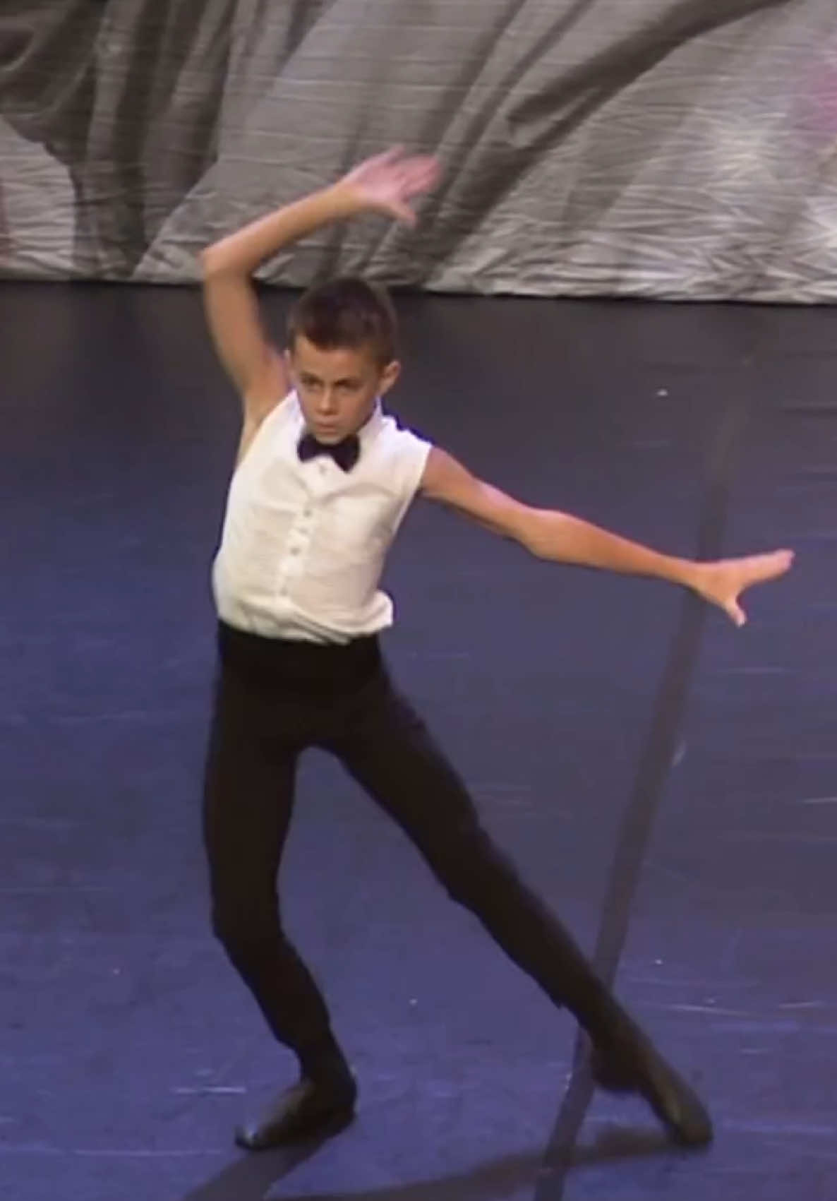 Another new number finally to the stage at @talenttribe_dancefestival this time a Broadway! 🎭… …think we smashed this one @Wil Sabin Dance Academy 🧠  Thank you @gypsyleighproductions for capturing me so perfectly! 😊