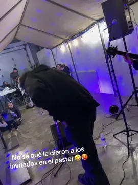 Algo de lo que se vive en las tocadas privadas 😎#dosdias #titodoublep #pesopluma #corridos #polvo 