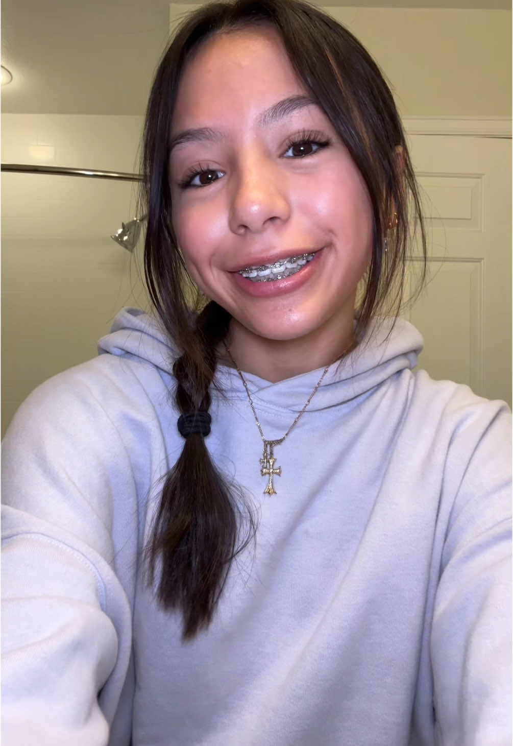 can’t wait to be home but can wait for school #fyp #foryou #foryoupage #grwm #grwmmakeup #makeup #MakeupRoutine #grwmroutine 