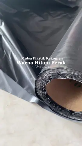 Plastik mulsa hitam perak kualitas premium #mulsa #plastikpertanianstore #berkebun 